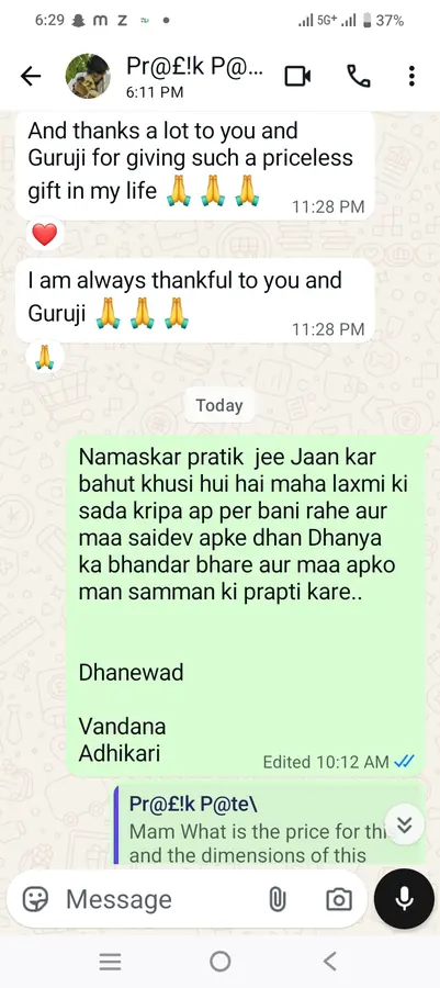 Pratik thanking Guruji for a priceless gift